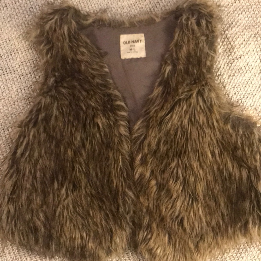 Fur vest